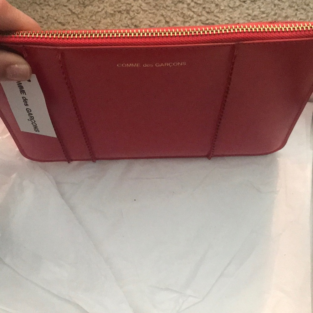 Come Des Garçons red leather clutch - Picture 3 of 5